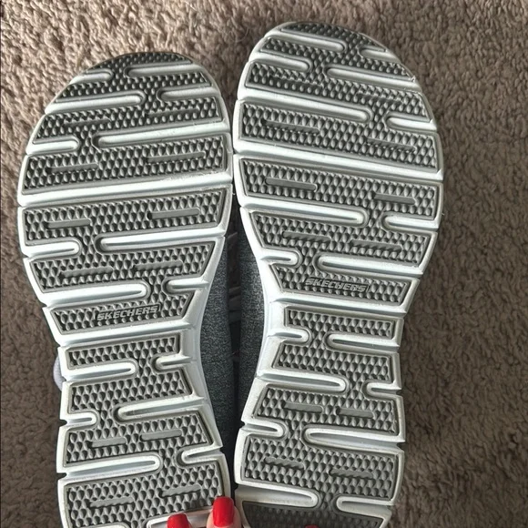 Skechers Gray Athletic Sneakers NWOT - Picture 4 of 4